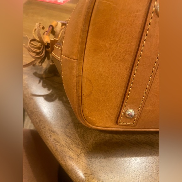 Dooney &Bourke Caramel bag - Picture 15 of 16